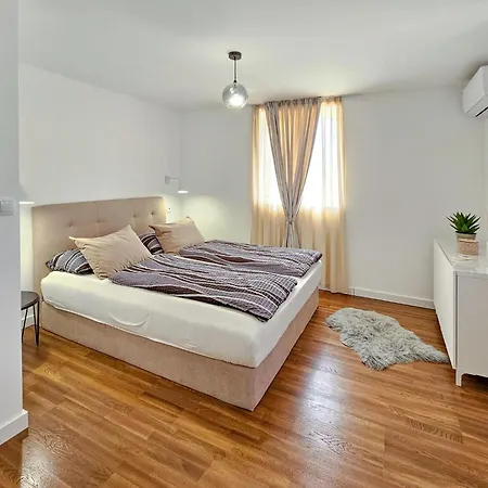 Tatil Evi Lynn By Interhome *