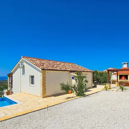 Lynn By Interhome Feriehus