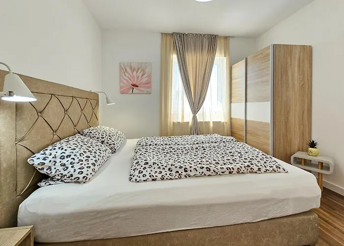 Lynn By Interhome Сasa de vacaciones Rogoznica (Sibenik-Knin)