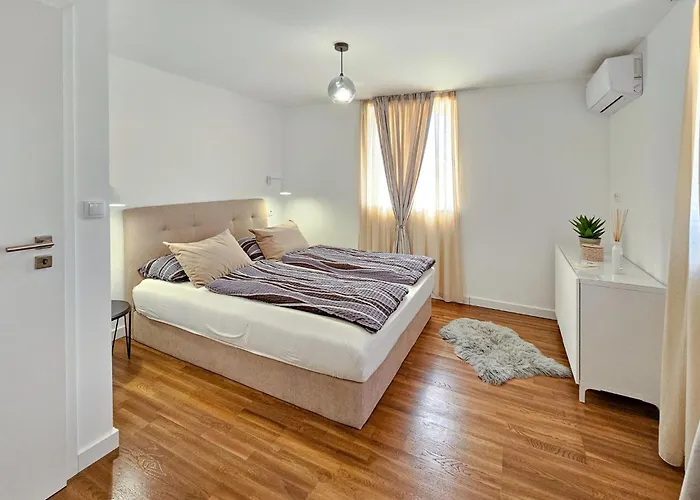 Сasa de vacaciones Lynn By Interhome *