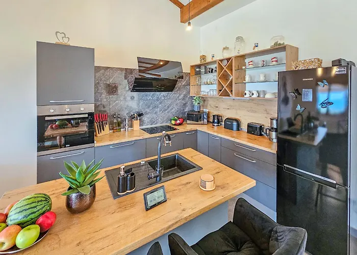 Сasa de vacaciones Lynn By Interhome Rogoznica (Sibenik-Knin)